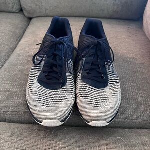 Reebok Men's Black and White Training Shoes.